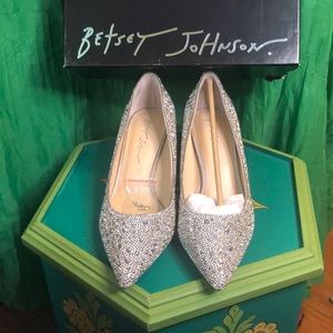Betsy Johnson NIB ✨✨Rhinestone Shoes✨✨ (10)